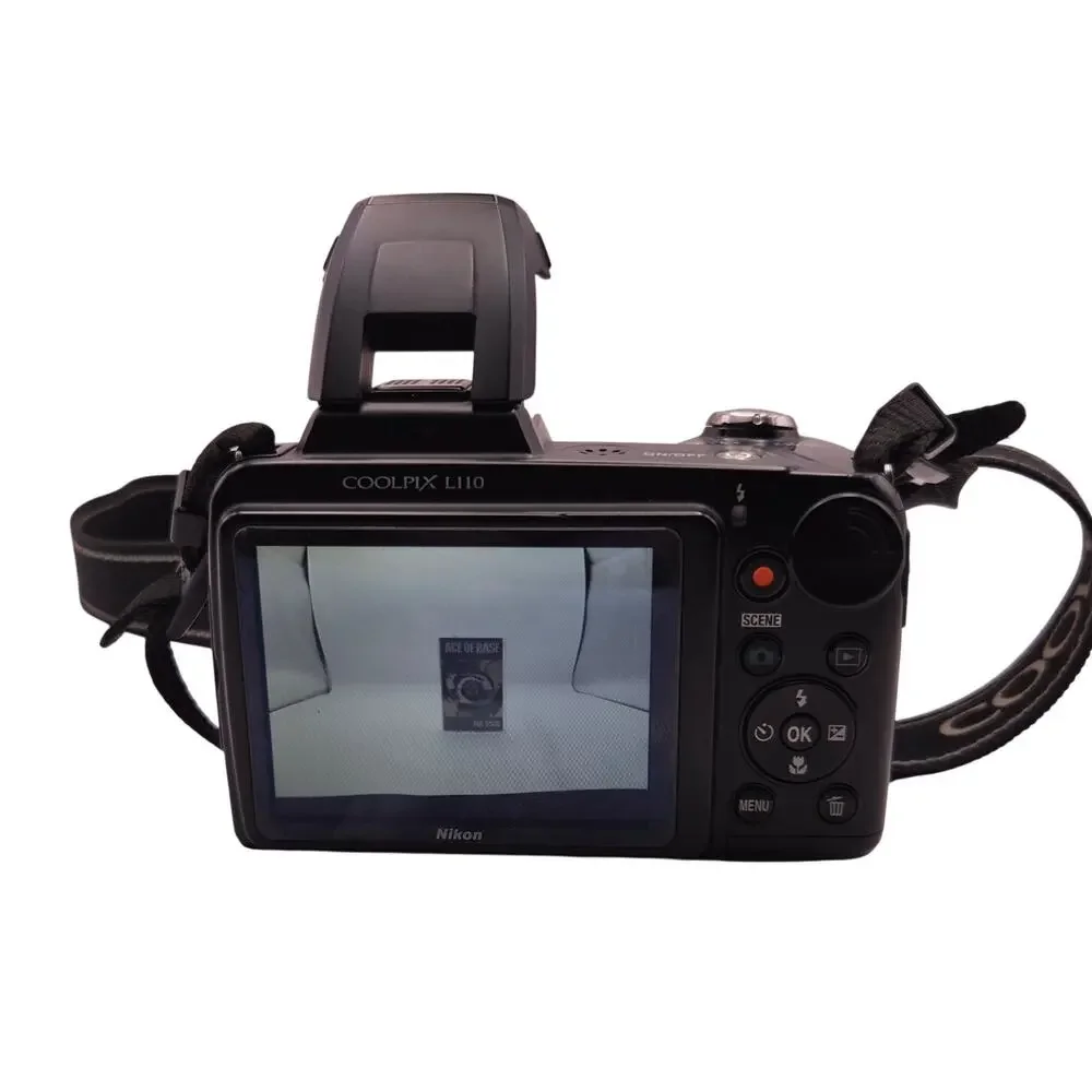 Nikon Coolpix L110 FOR PARTS 12.1MP Digital Camera With SDHC Card